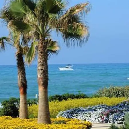 Amazing High-end Penthouse , Mountain Castle & Sea View * Perivólia