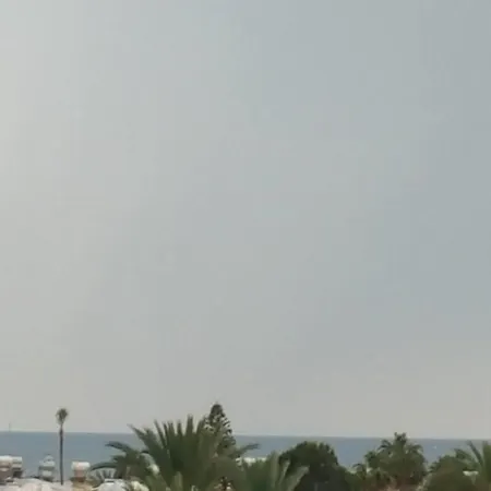 Apartment Amazing High-end Penthouse , Mountain Castle & Sea View Perivolia